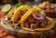 Lengua Taco sa sporo kuhanim goveđim jezikom, korijanderom i crvenim lukom