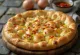 Poslužena focaccia s čilijem i češnjakom